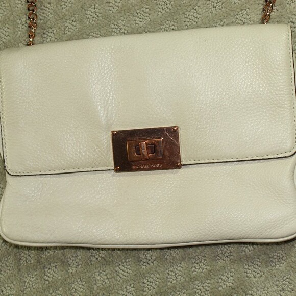 Michael Kors Cream Pebble Leather Chain Strap Flap Crossbody Purse - Picture 4 of 12